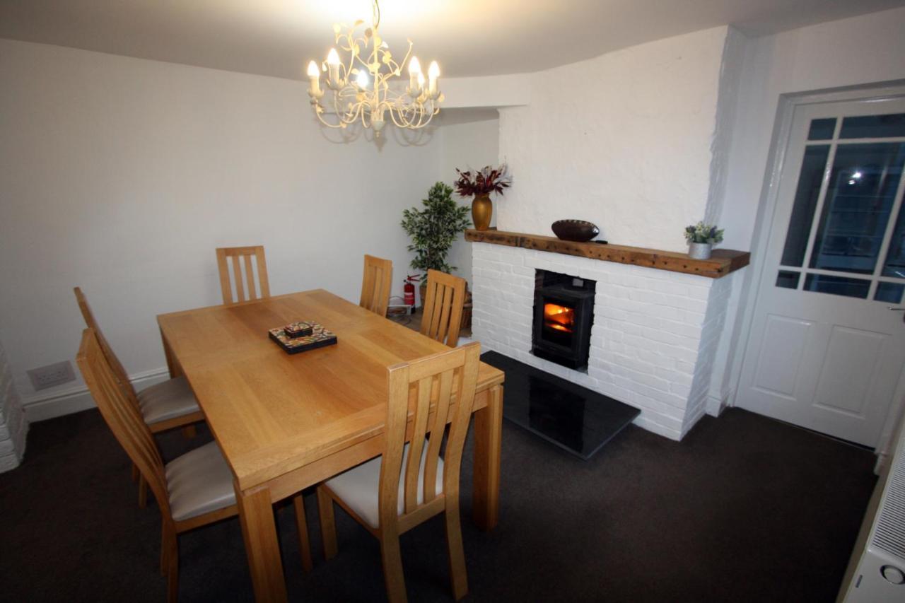 Lymm Cottage * Lymm