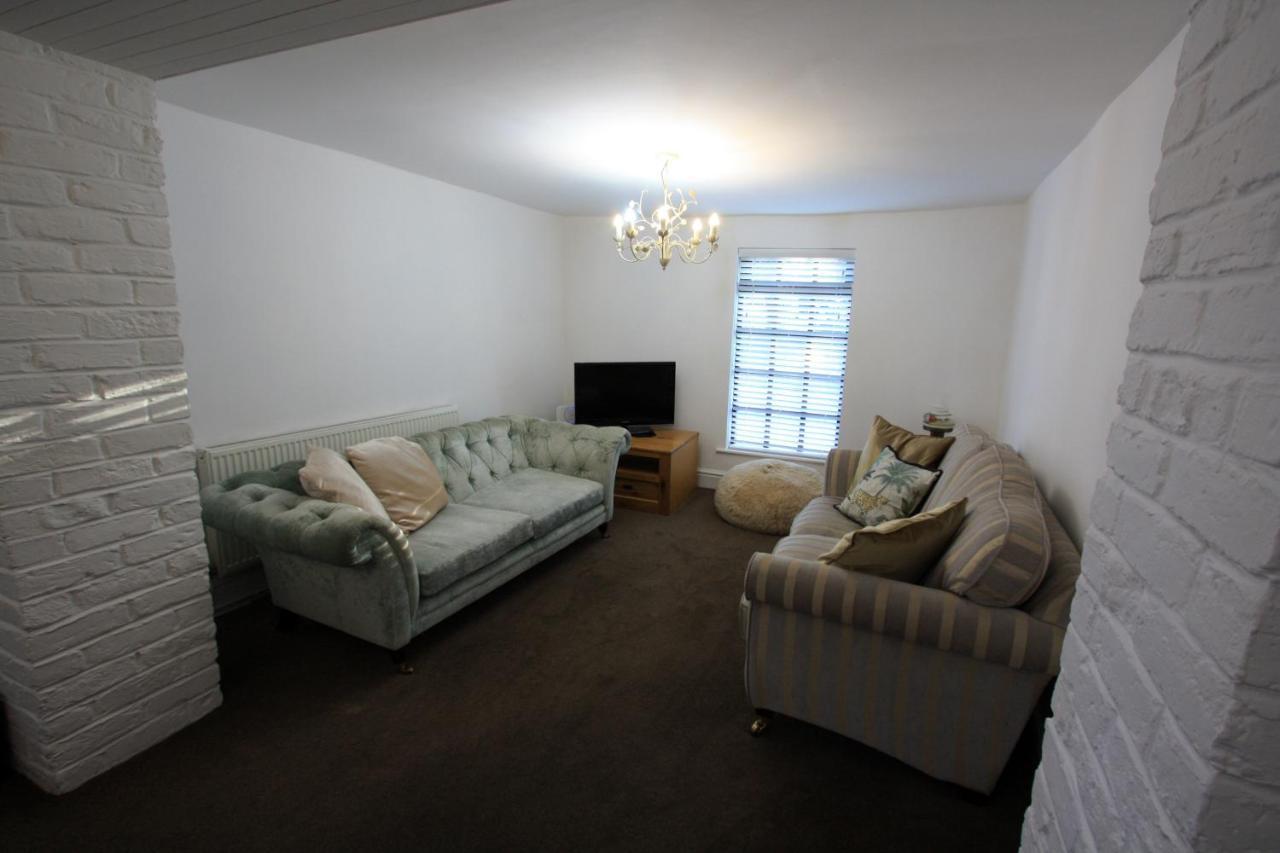 Lymm Cottage Holiday home *